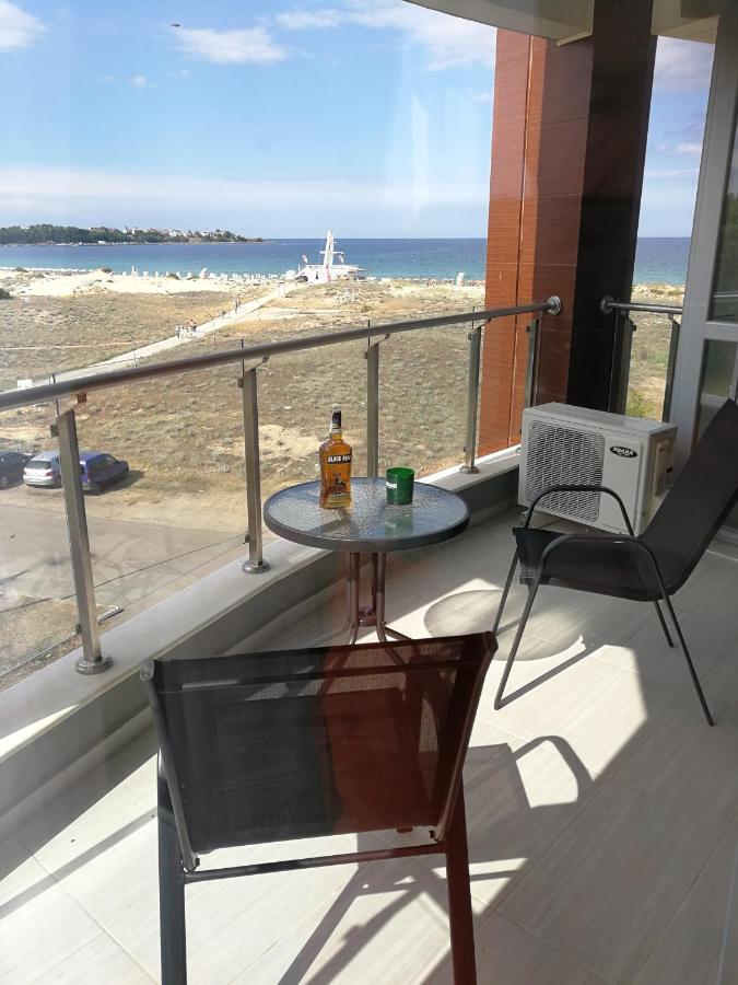 Donchevi Apartments Primorsko Eksteriør bilde