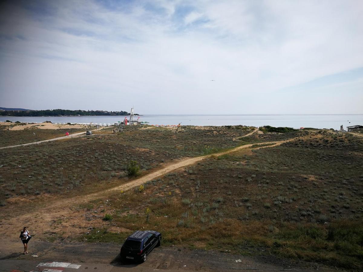 Donchevi Apartments Primorsko Eksteriør bilde